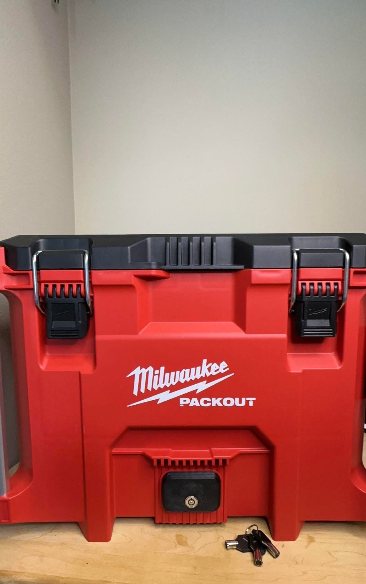 Milwaukee Packout XL Release Lock